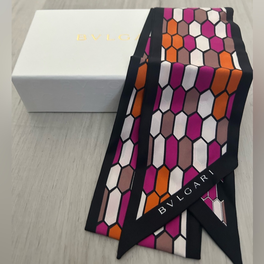 Bvlgari Serpenti Forever Geometric Snake Print Tie Twilly Ribbon